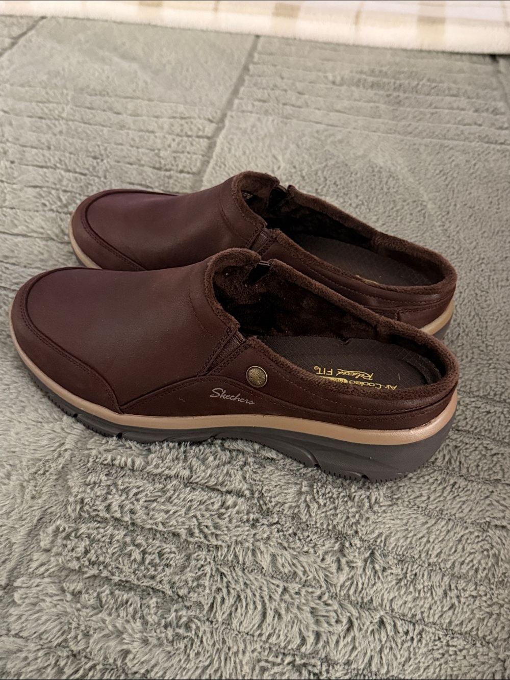 Skechers Relaxed Fit® Easy Going Women’s Comfort Clogs 8.5 NEW